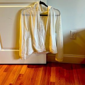 White lily lemon mesh jacket